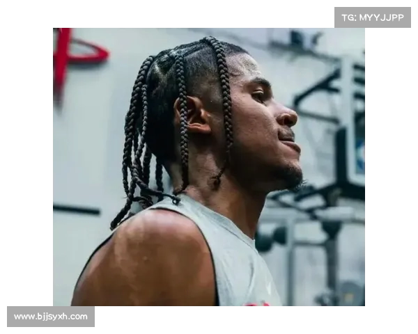 NBA经验老将带领年轻球员成长如何平衡传承与创新提升球队竞争力