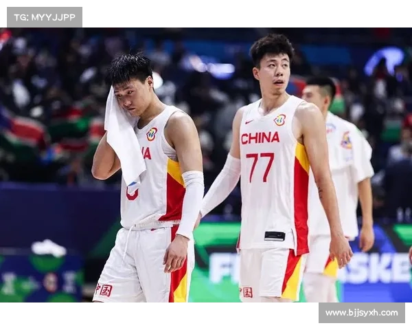 苏群点评中国队表现：斗志满分但进攻和联防仍存问题